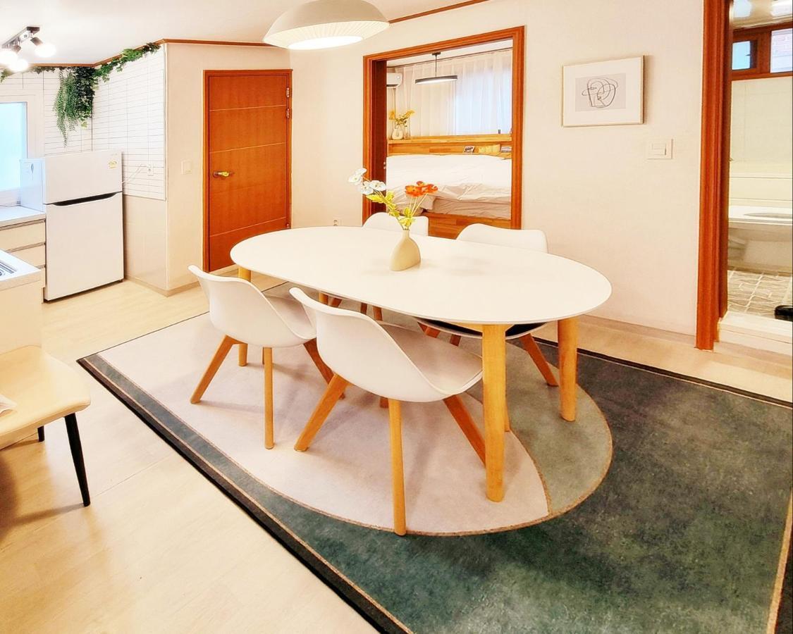 Hongik Hongdae Yeonnam Hoi-House Leilighet Seoul Eksteriør bilde