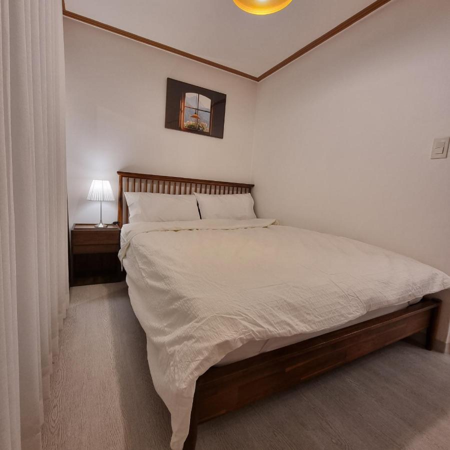 Hongik Hongdae Yeonnam Hoi-House Leilighet Seoul Eksteriør bilde